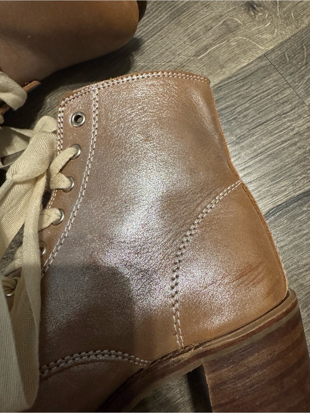 Frye - Picture 5 of 7